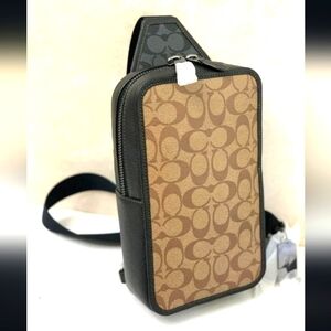 NWT COACH Sullivan C9865 Sullivan Pack  Blocked Signature Canvas Gunmetal/Khak